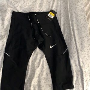 Nike Running Capri Tights NWT